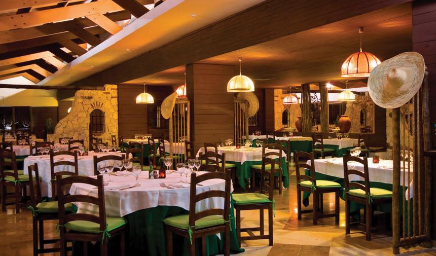 Catalonia Bavaro Beach Resort restaurant