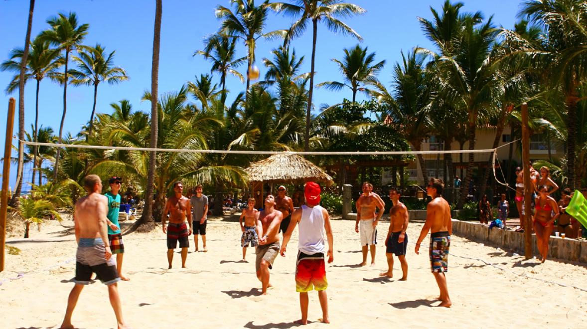 spring breakers playing beach volleyball in Punta Cana