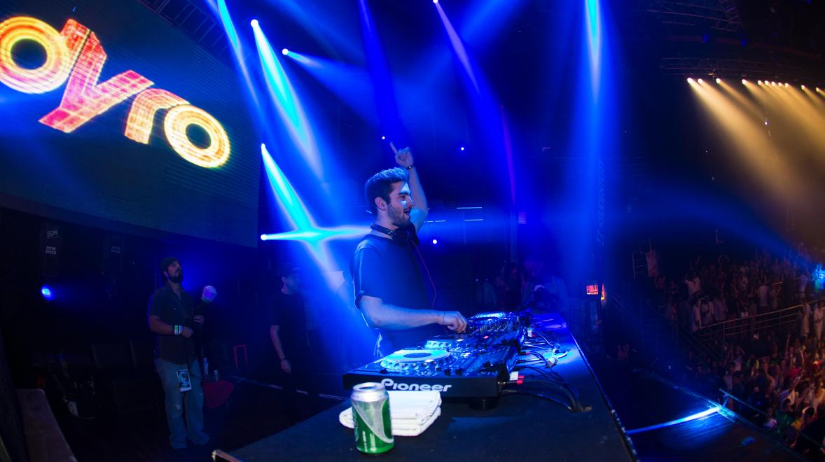 DJ Dyro performing at the Inception Musical Festival in Cancun during Spring Break